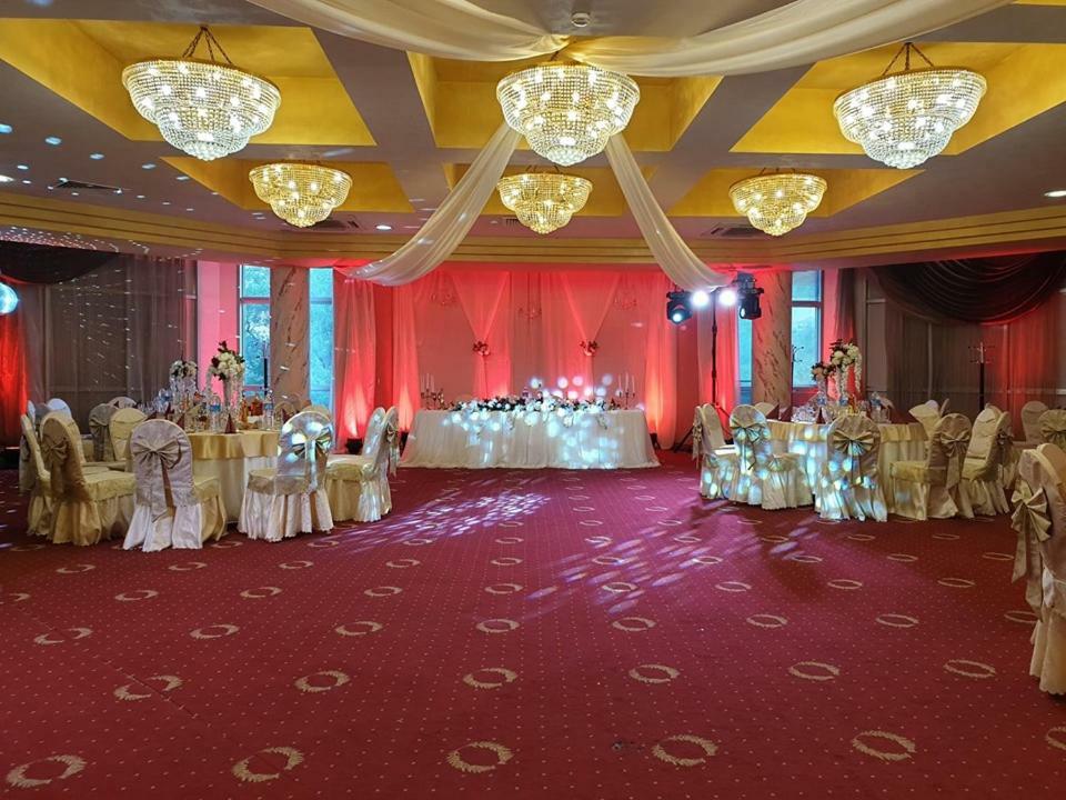 Merian Palace Hotel Sztara Zagora Kültér fotó